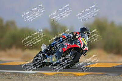 media/Sep-24-2022-CVMA (Sat) [[a45f954247]]/Race 14 Amateur Supersport Open/